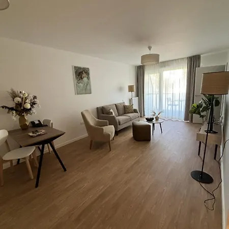 Ξενοδοχείο με διαμερίσματα Domitys Νανσύ